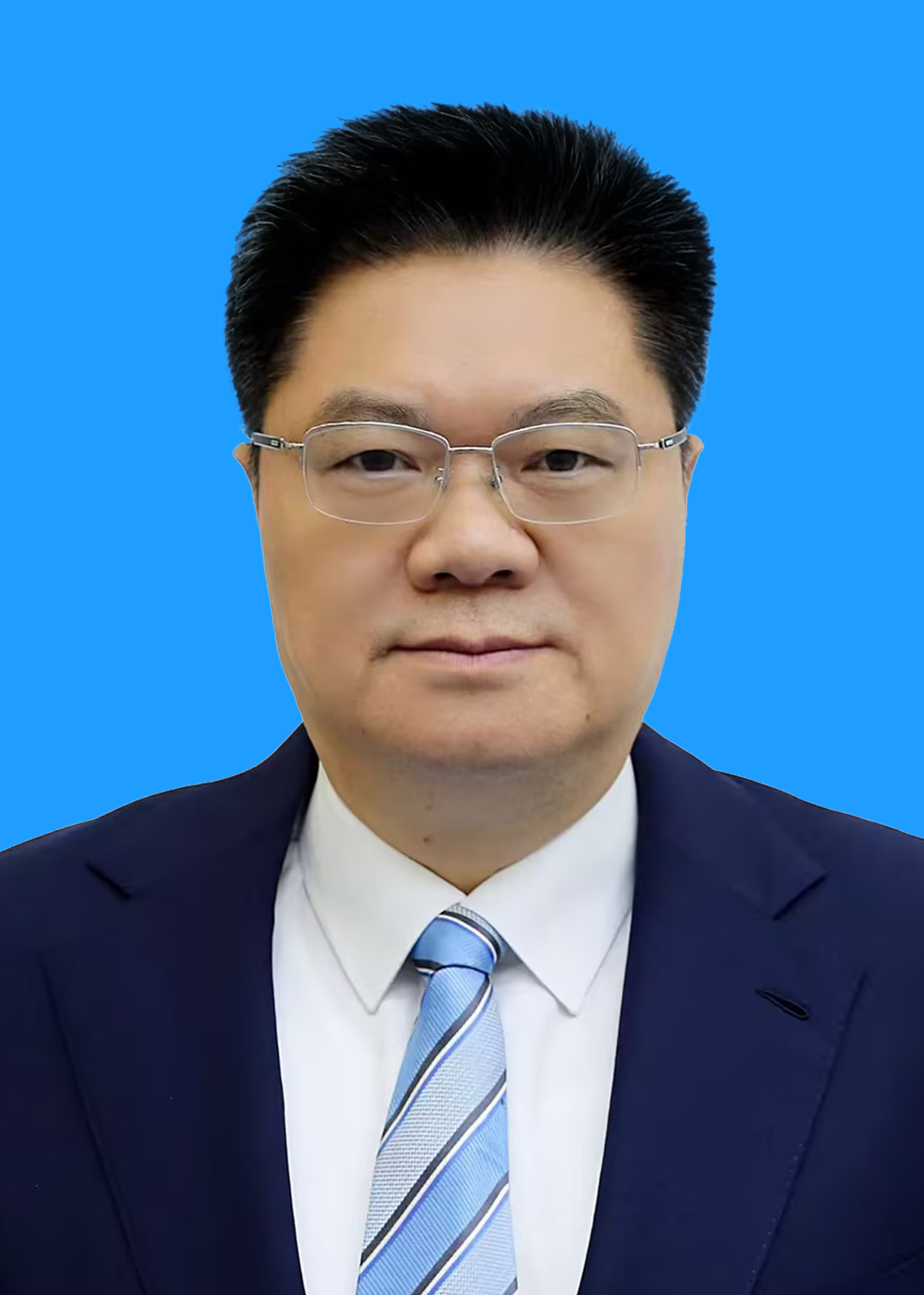 侯为东